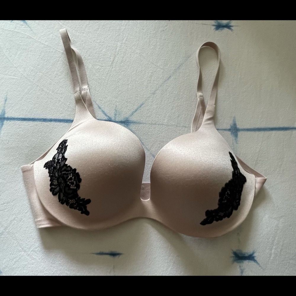 Victoria Secret Push Up Bra